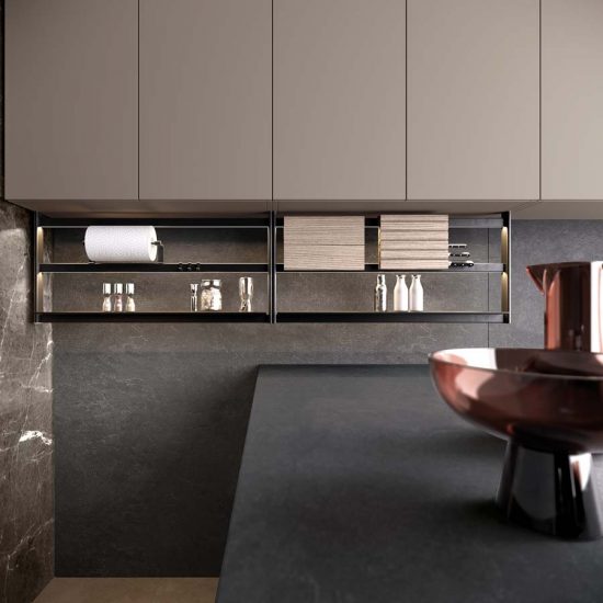 Cucina moderna con maniglia e sistema gola FUTURA, design innovativo